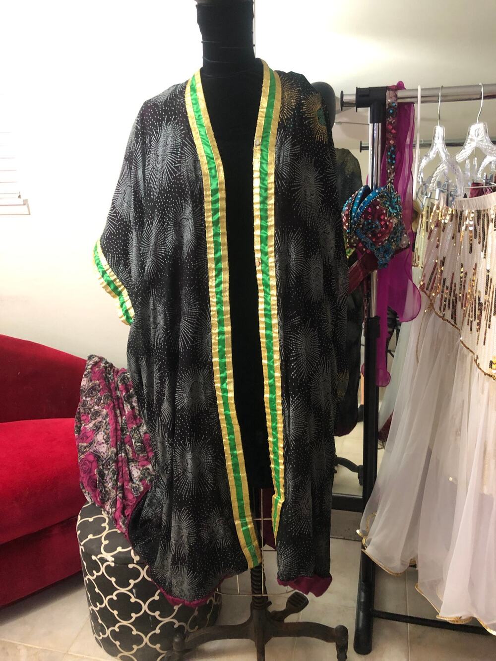 Vintage Kaftan. Belly Dance Cover Up. Completely Reversible!